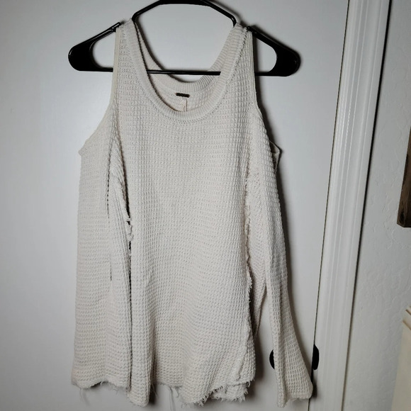 Free People Raw Edge Cold Shoulder Sweater | 100% Cotton | Size M - Picture 1 of 7